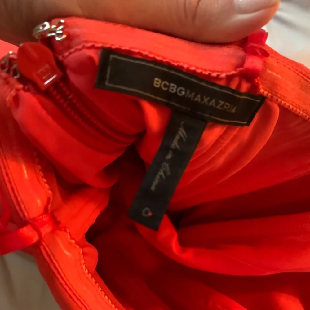 BCBG Penelopey Overlay Gown - Picture 3 of 11